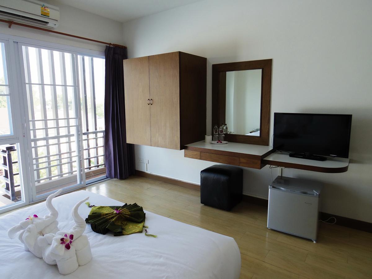 The Sr Residence Lampang Exterior foto